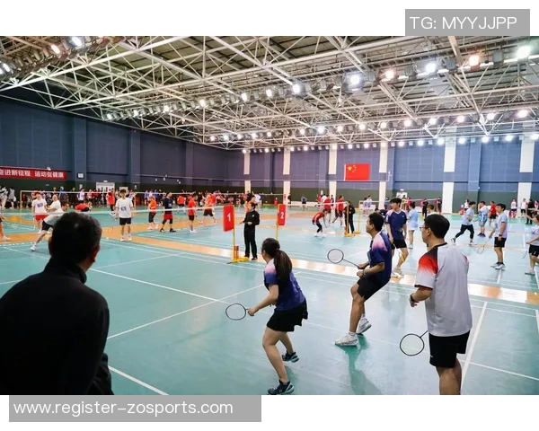 上海羽毛球队的节奏与发展:聚焦羽毛球运动的未来与挑战 上海羽毛球队的节奏与发展:聚焦羽毛球运动的未来与挑战